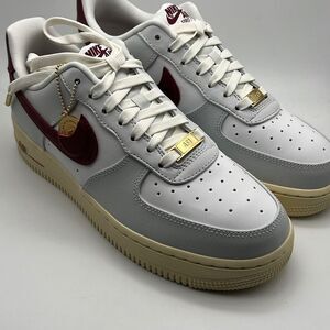 Nike Women's Air‎ Force 1 '07 SE gray white red Shoes women's 8.5 NWB